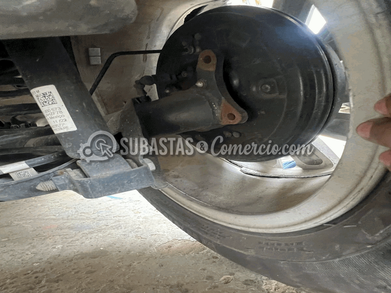 salvamento_volkswagen_t-cross_trendline_sense_170_tsi_mt__50_.png