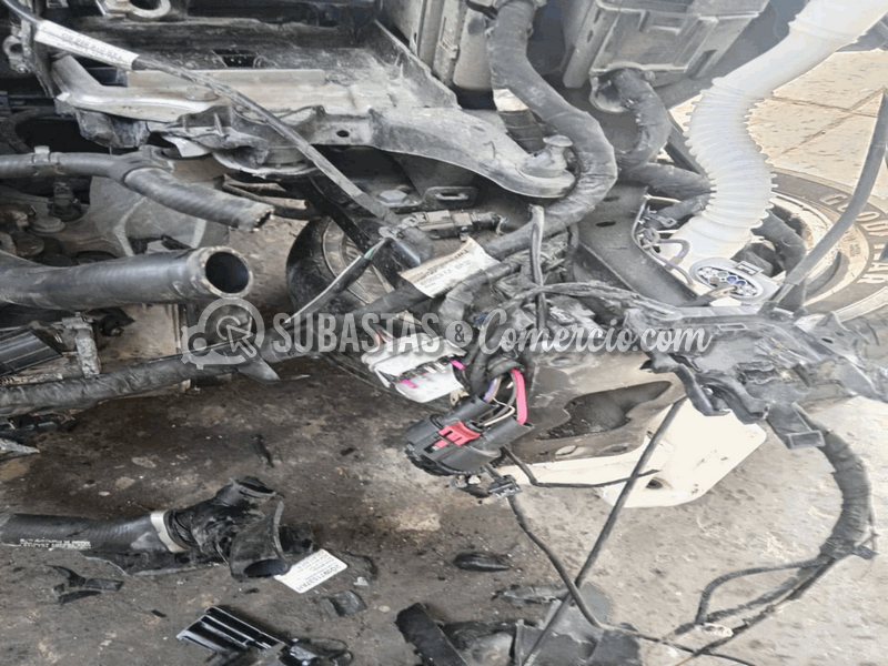 salvamento_volkswagen_t-cross_trendline_sense_170_tsi_mt__54_.png