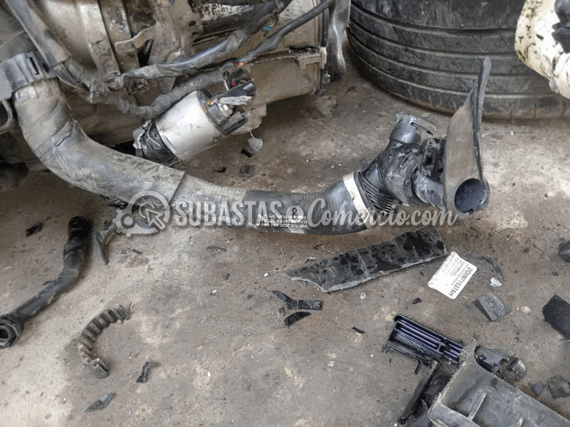 salvamento_volkswagen_t-cross_trendline_sense_170_tsi_mt__65_.png