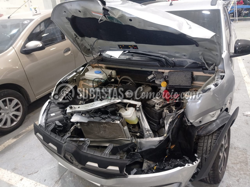 salvamento_renault_kwid_outsider_-_2024_-_005__8_.png