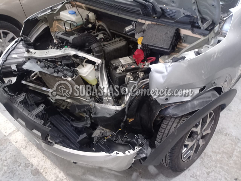 salvamento_renault_kwid_outsider_-_2024_-_005__19_.png