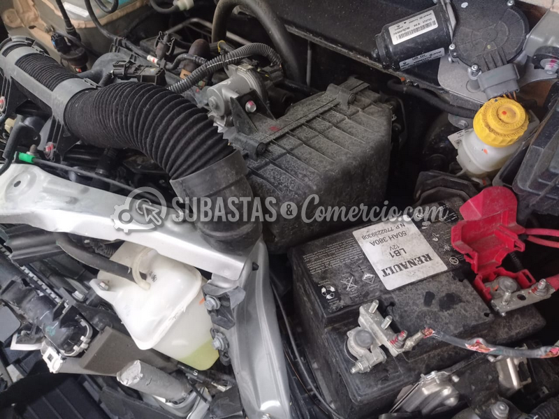 salvamento_renault_kwid_outsider_-_2024_-_005__20_.png