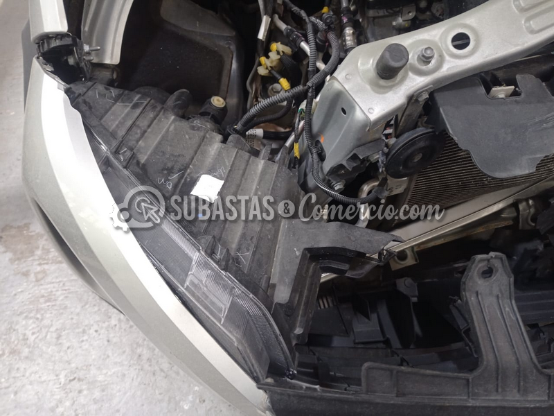salvamento_renault_kwid_outsider_-_2024_-_005__29_.png