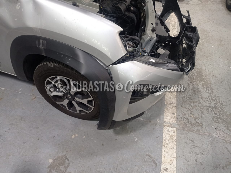 salvamento_renault_kwid_outsider_-_2024_-_005__30_.png
