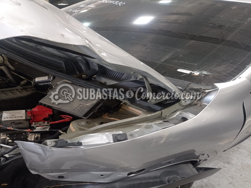 salvamento_renault_kwid_outsider_-_2024_-_005__37_.png