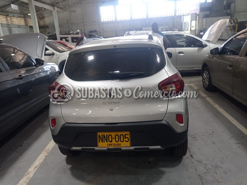 salvamento_renault_kwid_outsider_-_2024_-_005__38_.png