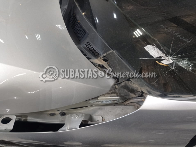 salvamento_renault_kwid_outsider_-_2024_-_005__40_.png
