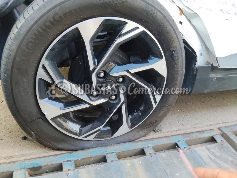salvamento_kia_k3_cross_zenith__43_.png