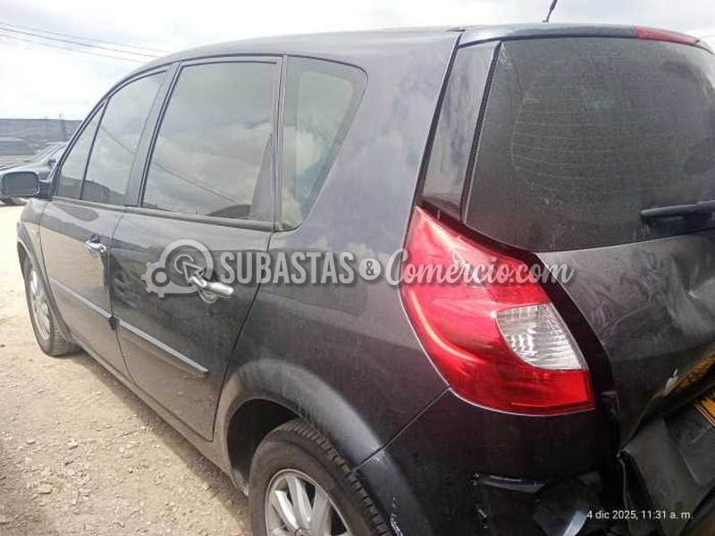 salvamento_renault_scenic_ii__5_.png