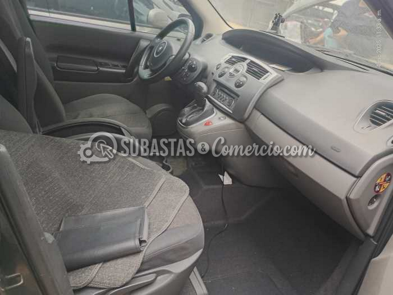 salvamento_renault_scenic_ii__20_.png
