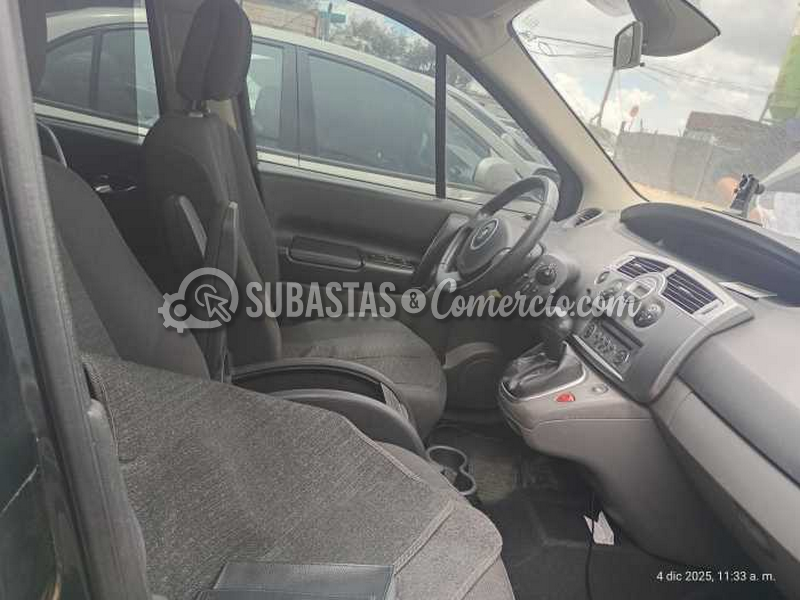 salvamento_renault_scenic_ii__21_.png