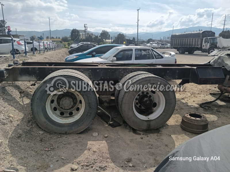 volqueta_international_7600_sba_-_2008__3_.png