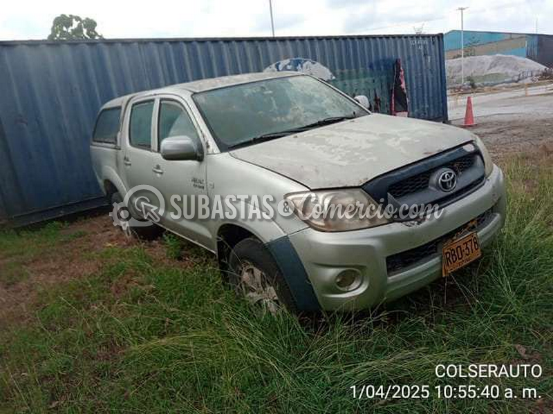 toyota_hilux_doble_cabina_para_reparaci__n_y_regrabaci__n_de_chasis__7_.png