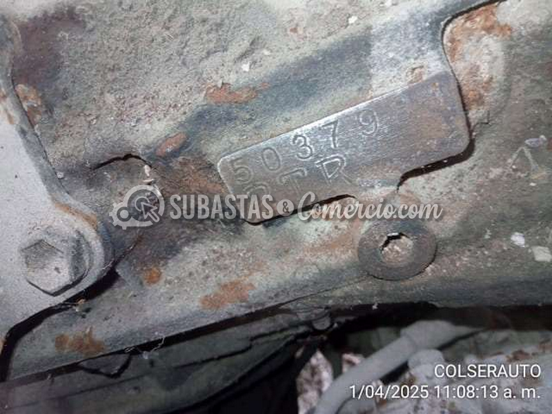toyota_hilux_doble_cabina_para_reparaci__n_y_regrabaci__n_de_chasis__15_.png