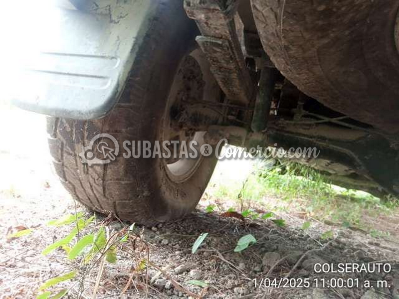 toyota_hilux_doble_cabina_para_reparaci__n_y_regrabaci__n_de_chasis__19_.png