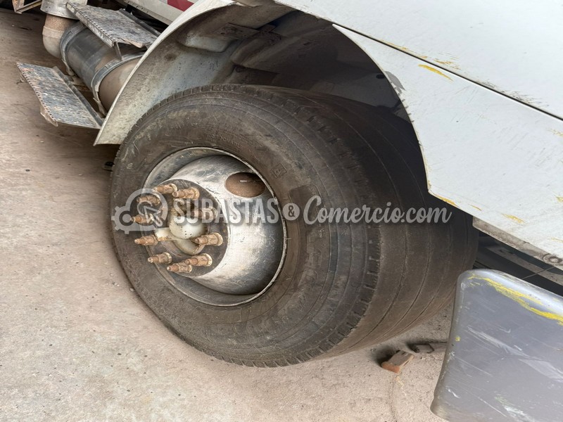 international_4300_-_2006_-_972_-_cota__5_.jpg