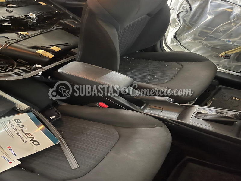 interior_vehiculo.png