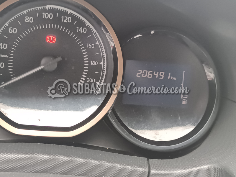 renault_duster_dynamique_-_2017_-_431_-_melgar__6_.png