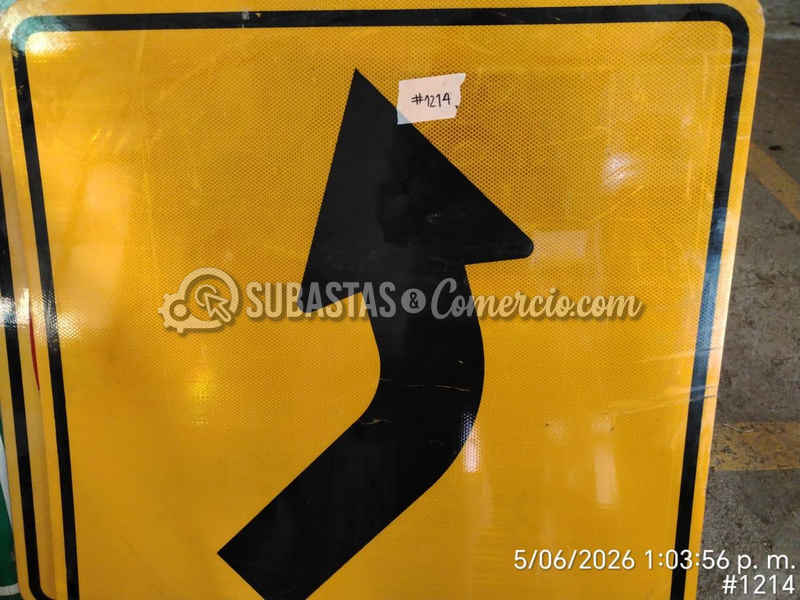 1214_se__al_curva_pronunciada_a_la_izquierda_sp03.png