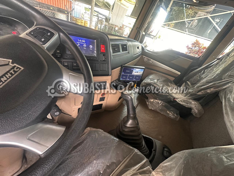 interior_cabina_tapizado.png