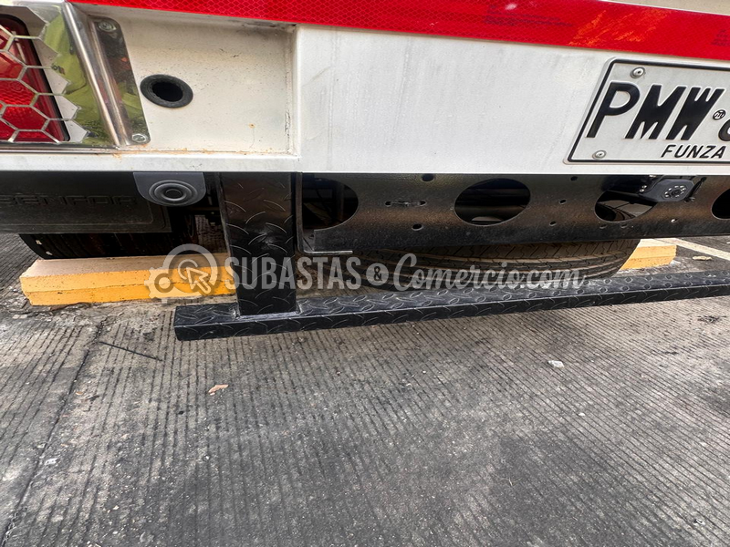 vista_trasera-llanta_repuesto.png