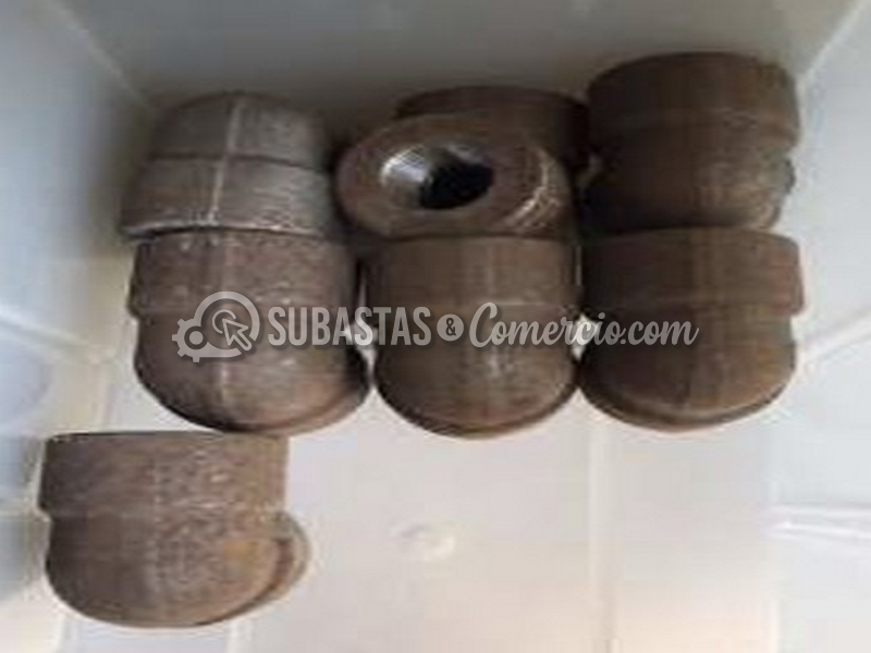 7180_codo_en_hierro_trescuartos_pulgadas.png