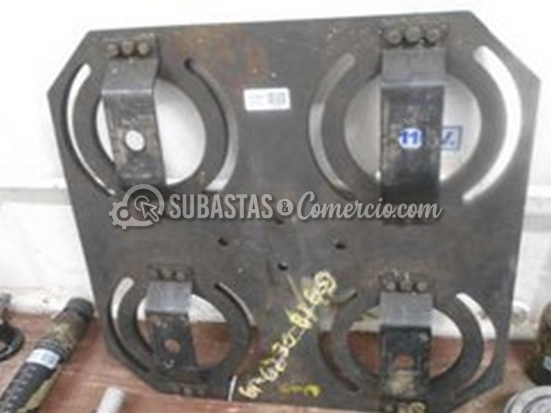 5732_soporte_cuadrado_para_piston_caterpillar.png